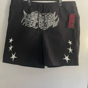 BNWT Vitroil Black Shorts with Star Design from Zumiez in extra large